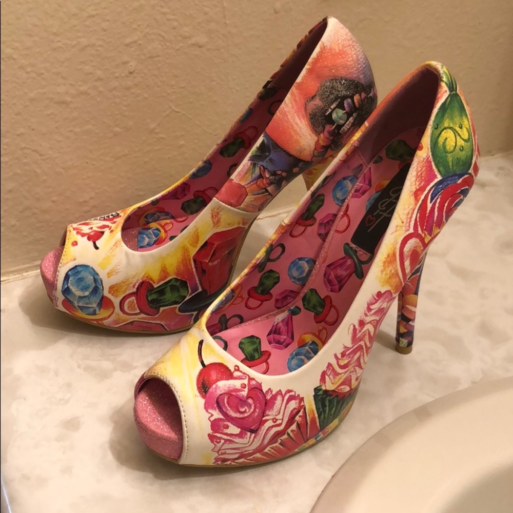 Latisha Wood “Sweets for my sweet”